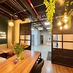 African Vibes New Luxury Loft
